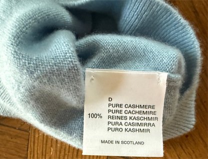 100% Scottish Cashmere Crew Neck Sweater Size 40 Sky Blue Long Sleeve